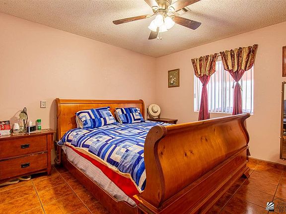 5th image of 816 N Orquidea Ave