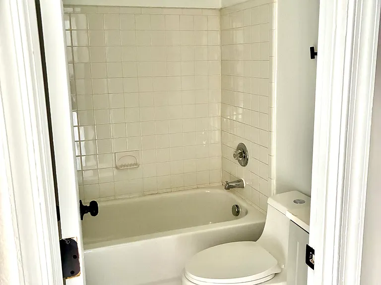3530 E Richmond Rd #15 — Photo 10