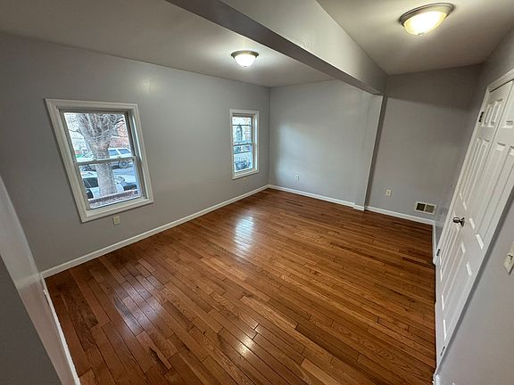 2nd image of 10 Tillinghast St #1A