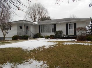 899 Old Fairmont Pike, Wheeling, WV 26003