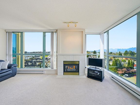 4th image of 6622 Southoaks Cres #1003