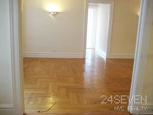 Rented by 24 7 NYC Realty Inc. | media 32