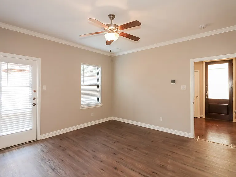 7226 Laguna Villas — Photo 11
