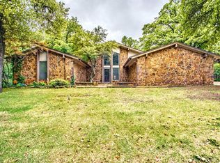 1100 Oak Tree Dr, Edmond, OK 73025