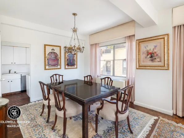 11 East 86th Street image 5 of 8