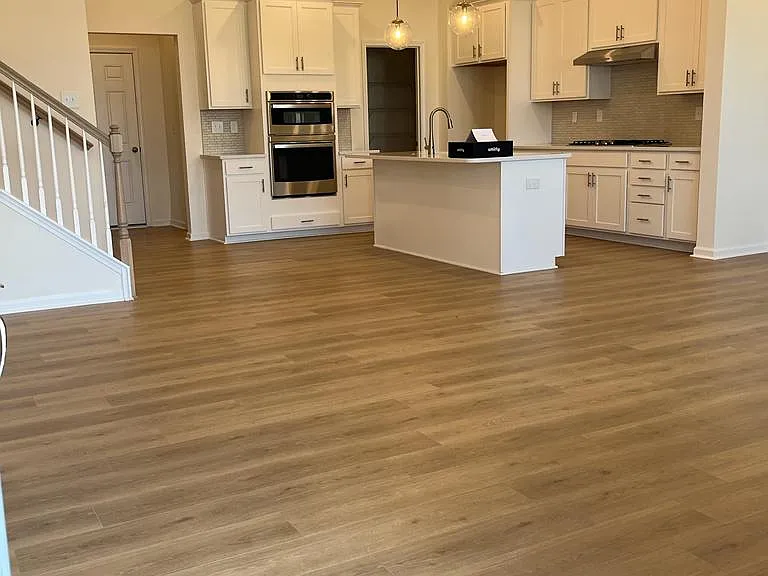 9119 Harwen Ln — Photo 3