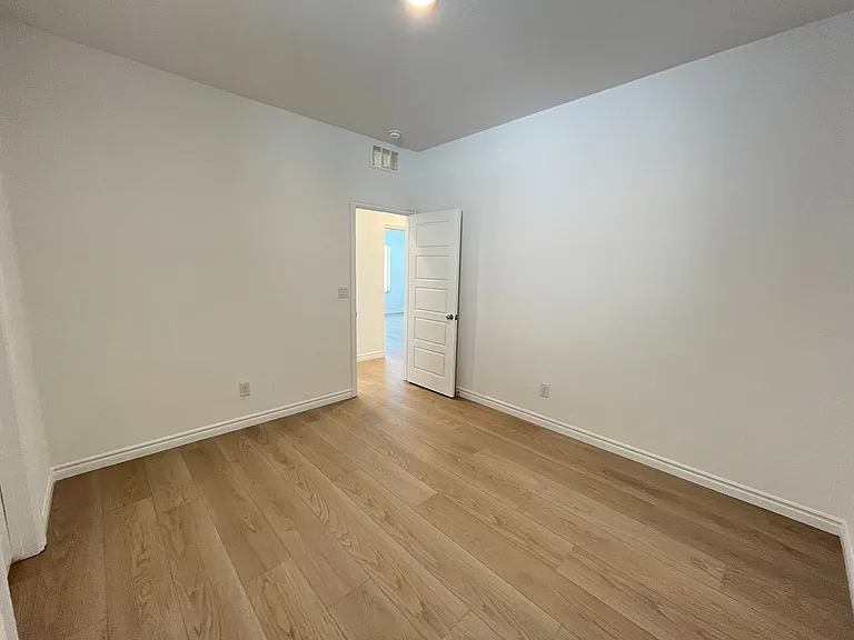 600 N Carriage Hill Dr #1148 — Photo 16