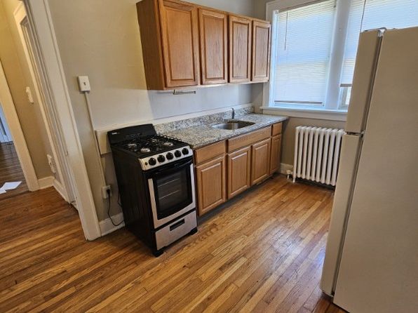 6 S Lake Ave APT N15