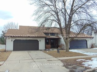 462 N Good Hope Rd, De Pere, WI 54115