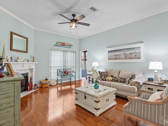 5th image of 1324 Greenvista Ln