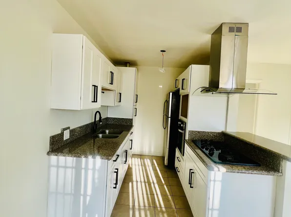 11843 Hamlin St APT 6, North Hollywood, CA 91606