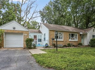 8423 Blue Ridge Blvd, Kansas City, MO 64138