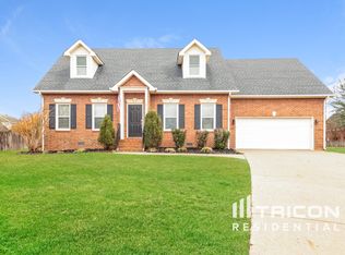 2703 Soaring Eagle Ct, Murfreesboro, TN 37127