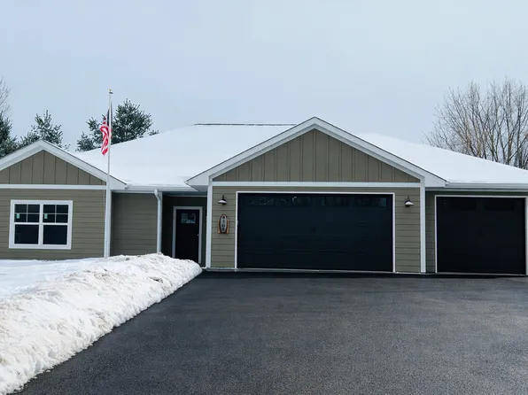 8109 257th St, Wyoming, MN 55092