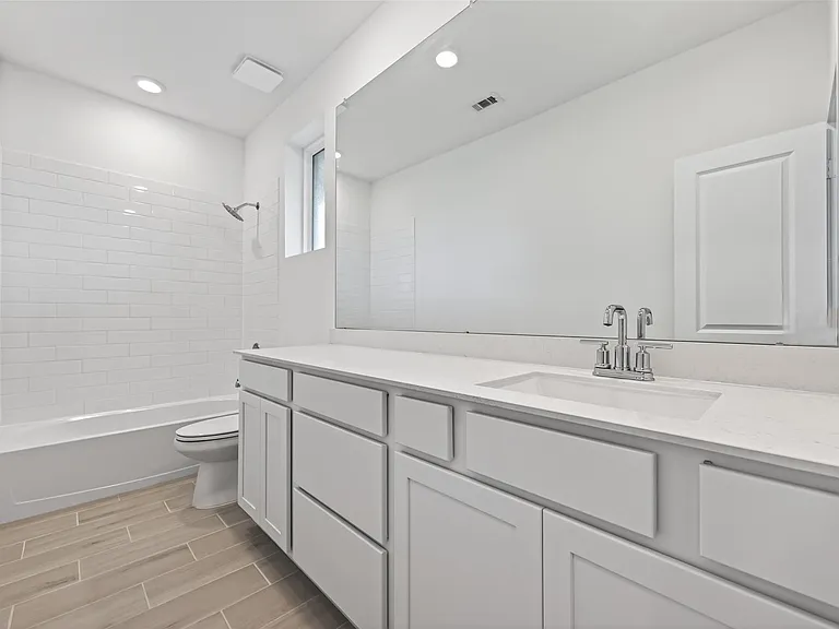 27435 Sunterra Village Dr — Photo 16