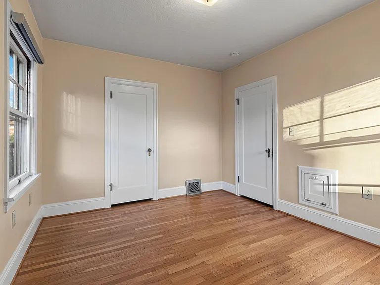 3315 SE Cesar Estrada Chavez Blvd — Photo 12