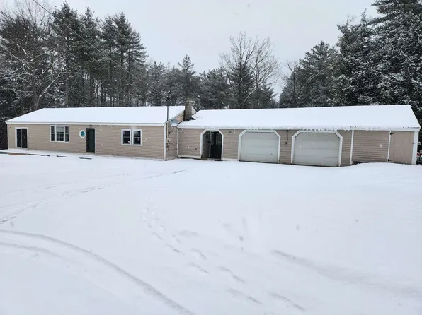 15 hardy Avenue, Claremont, NH 03743