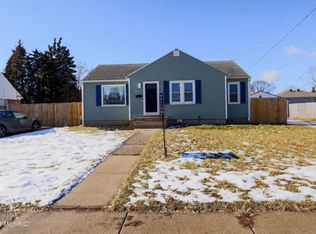 3143 Woodward Ave SW, Wyoming, MI 49509