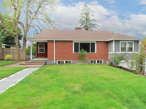 9823 SW 55th Ave, Portland, OR 97219