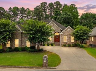 54 Hanna Ln, Little Rock, AR 72223