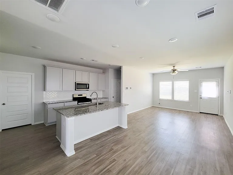 23330 Kinsfolk Dr — Photo 6