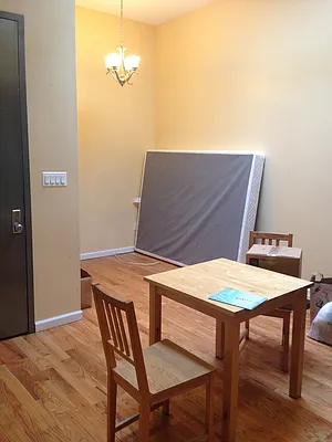 Rented by Brooklyn Group | media 21