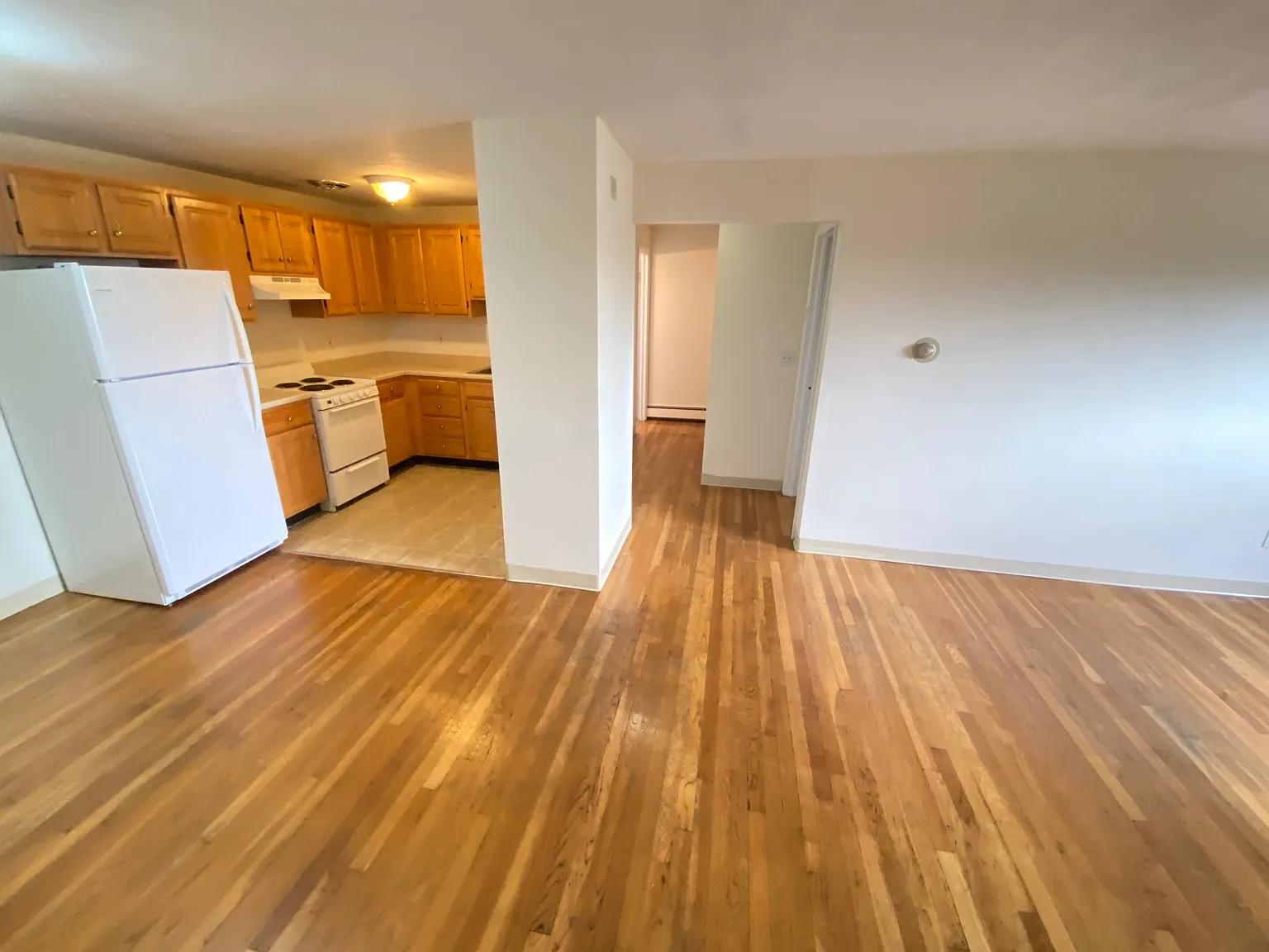 2 bed, $2,800 — Photo 2