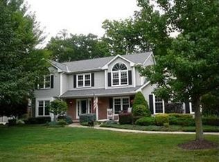 806 Rock Creek Dr, Aurora, OH 44202