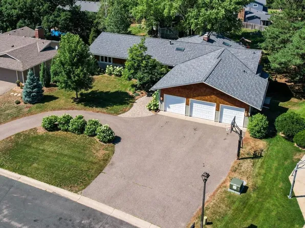 6142 Arctic Way, Edina, MN 55436