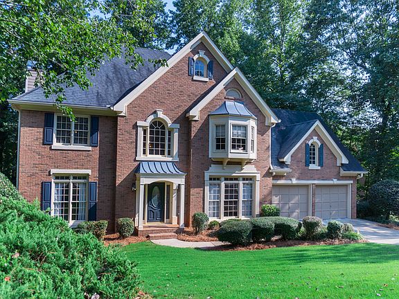 2nd image of 5052 Chapel Lake Cir