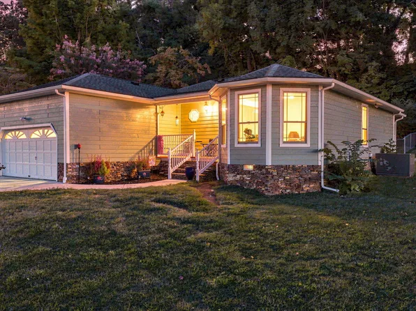 202 Ashlin Woods Dr NE, Cleveland, TN 37312