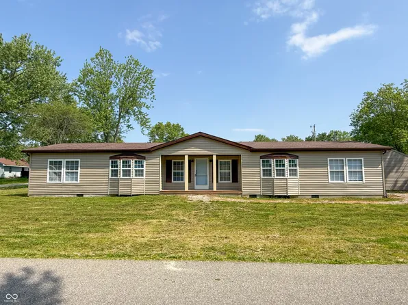 747 Patterson Rd, Columbus, IN 47203
