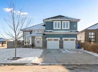 201 Mullen Cres, Amherstburg, ON N9V0C2