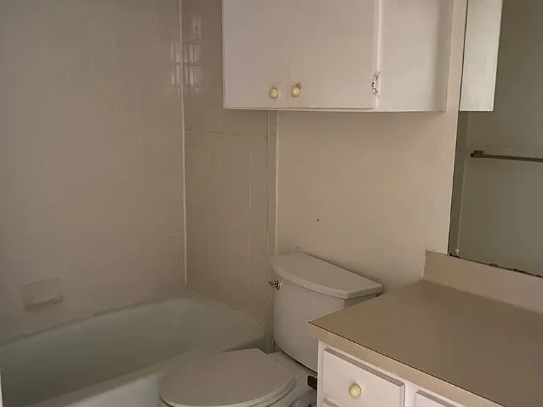 612 Park Pl — Photo 10