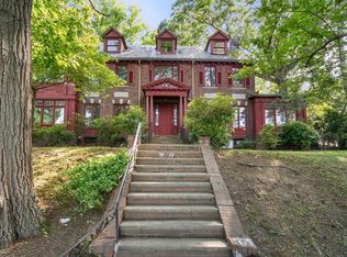 26 Beacon St, Newton, MA 02467