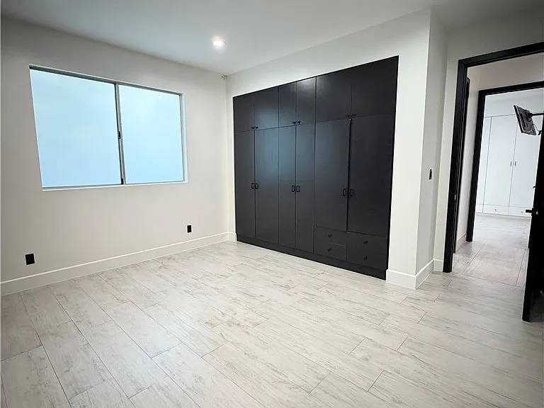 7067 Middlesbury Ridge Cir — Photo 20