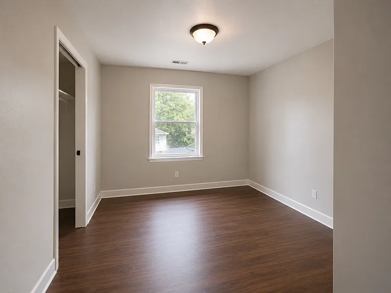 3012 Montana Ave — Photo 7