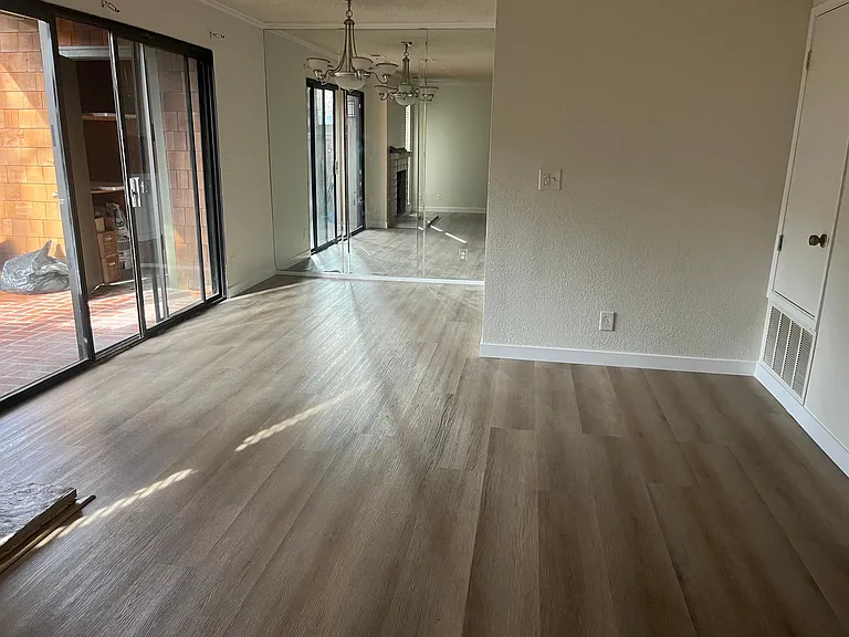 1001 La Terrace Cir — Photo 17