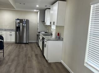 2010 Mars Dr, Rosharon, TX 77583