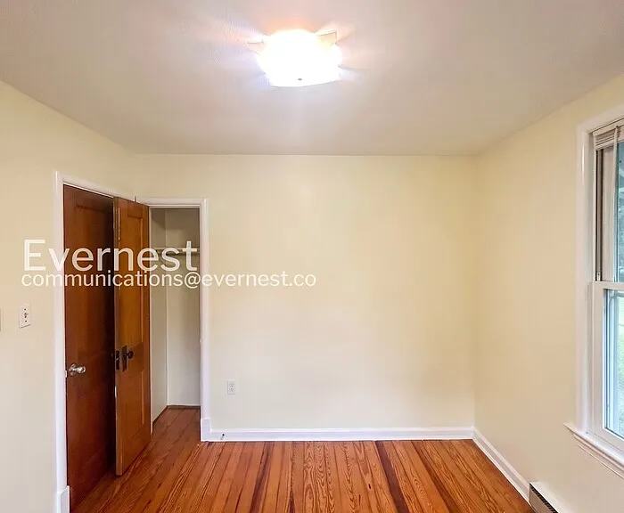 227 Lincoln Ave — Photo 12