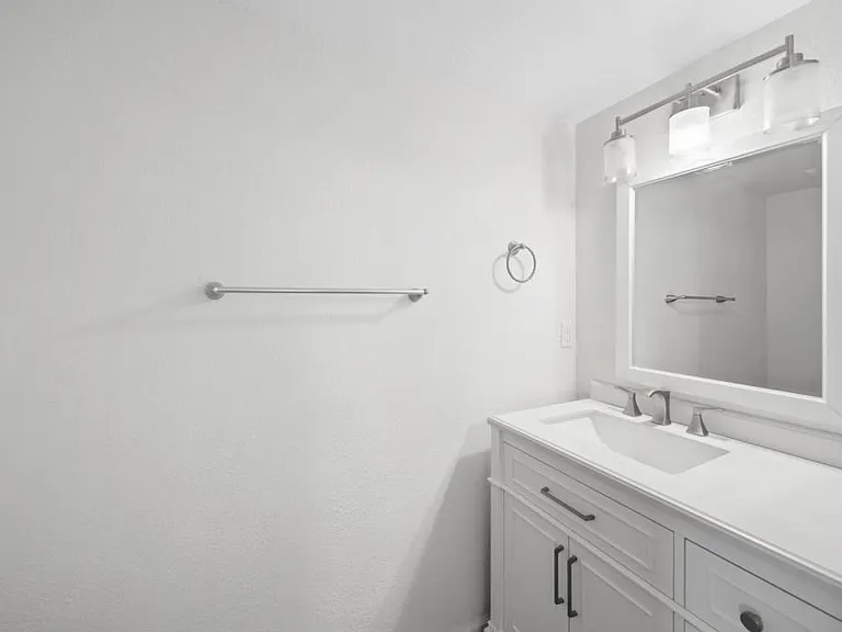 28611 Calle Del Lago #C — Photo 15