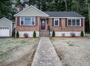 36 Pleasant St, North Reading, MA 01864