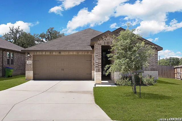 3 bed, 2.0 bath, 1550 sqft, $2,150 — Photo 1