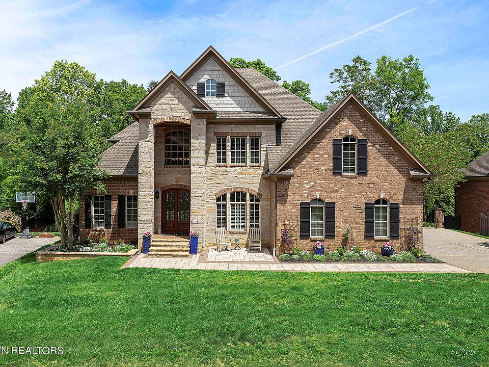 1st image of 1724 Duncan Woods Ln