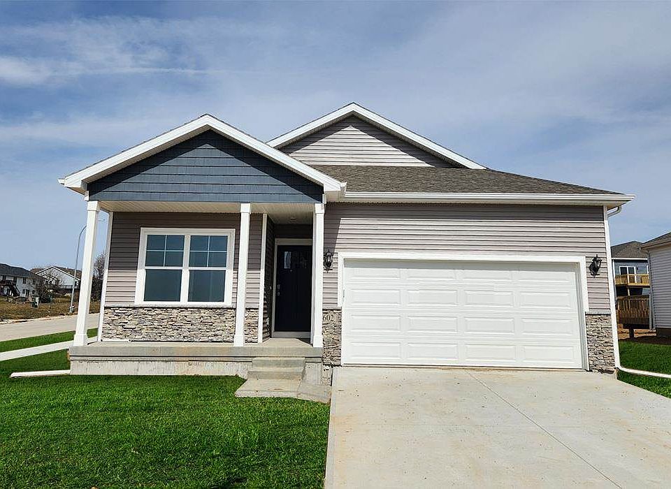 1st image of 602 E Goldfinch Dr