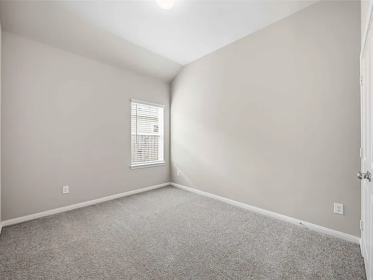 3919 Sugardale St — Photo 19