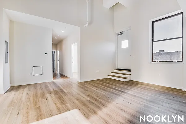 Rented by Nooklyn NYC LLC | media 32