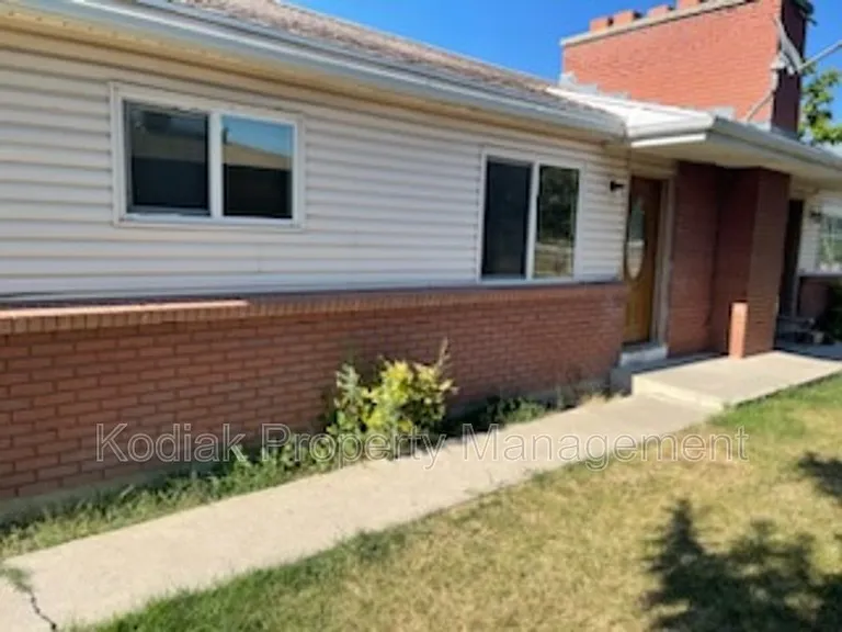 3737 S 3325 W — Photo 1