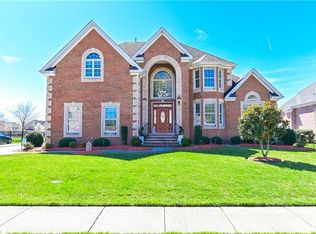 1313 Simon Dr, Chesapeake, VA 23320