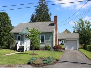 31 Grove St, Turners Falls, MA 01376